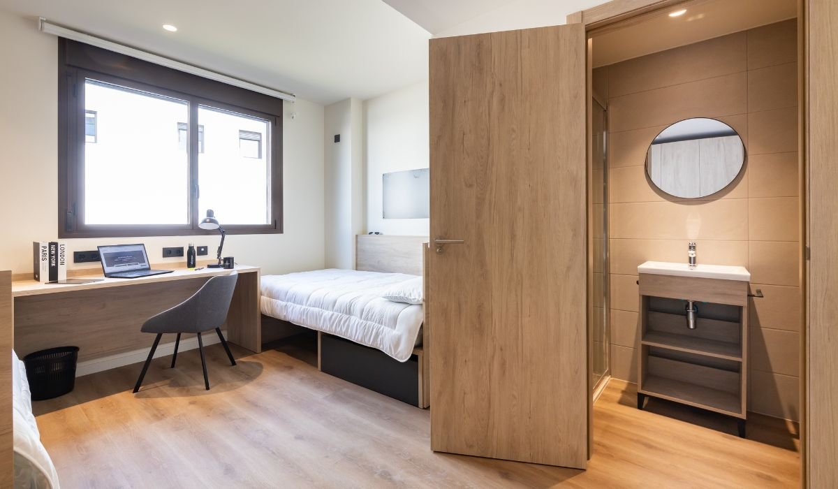 room-in-football-academy-residence